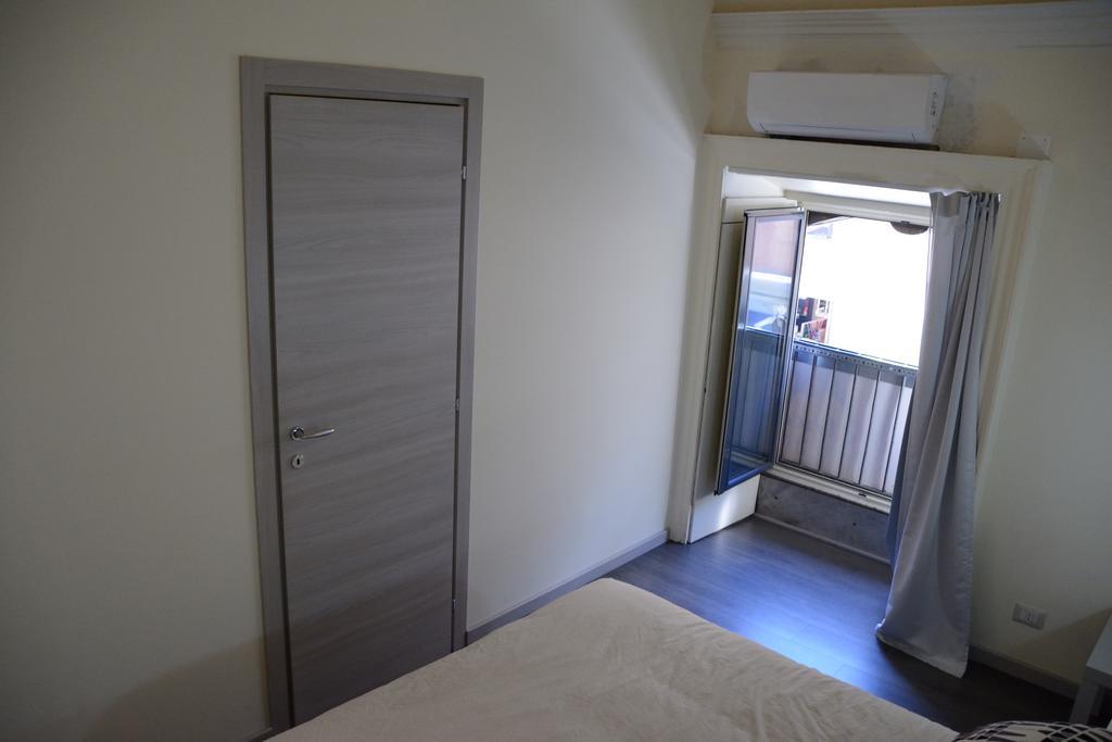 Catania Etnea Bed And Breakfast Quarto foto